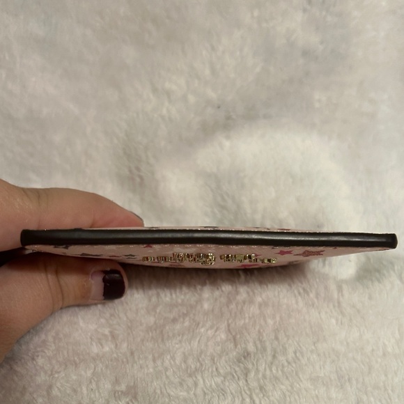 Pink Stars Kate Spade Card Wallet - Picture 10 of 10